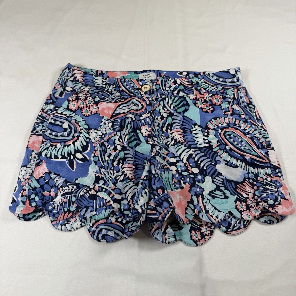 Crown & Ivy Women's Paisley Shorts Scalloped‎ Hem Sz 6 Shelby Pink Blue Coral